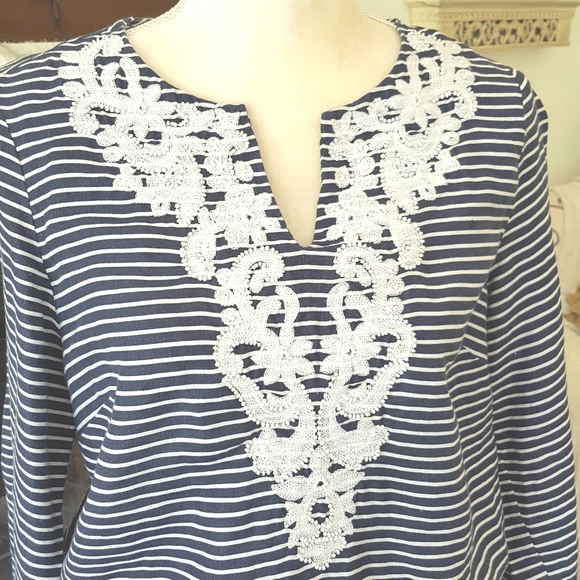 Talbots Tops - TALBOTS BLUE & WHITE STRIPE LINEN TOP SIZE S